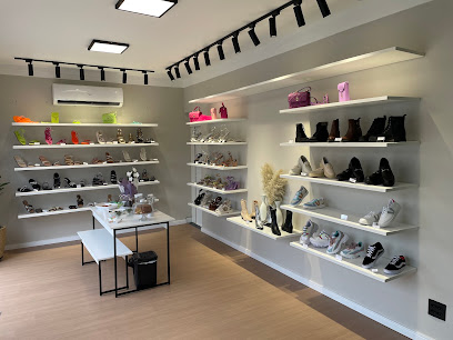 Deeme Shoes